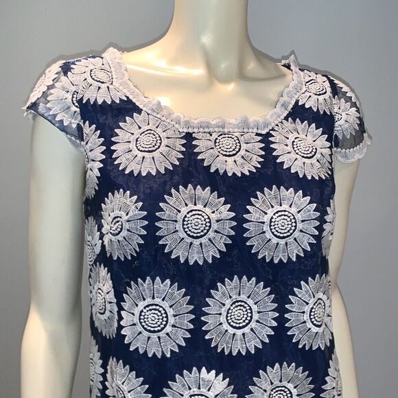 Betsey Johnson Sheer Layered Floral Crochet A-Line Dress Navy Size - Picture 2 of 16